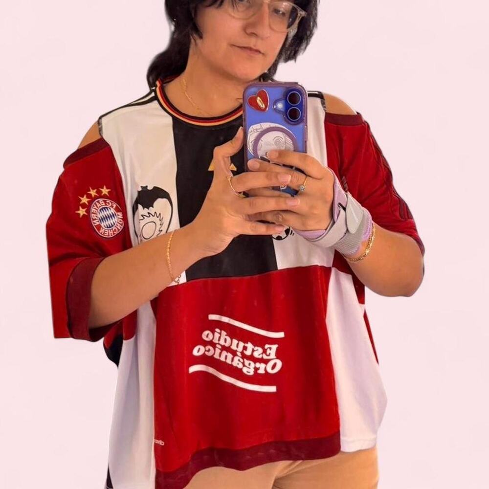 Womens adidas bayern munich jersey size xl